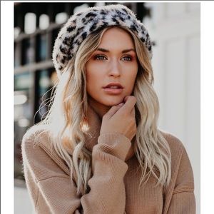 Vici leopard beret